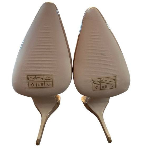 Journee Collection Miriem Feminine Classy Vintage Vibe Stiletto Heels NEW 9 - Picture 9 of 10